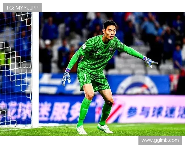 薛庆浩关键扑救助力申花绝杀海牛 于汉超闪光可封神 薛庆浩关键扑救助力申花绝杀海牛 于汉超闪光可封神