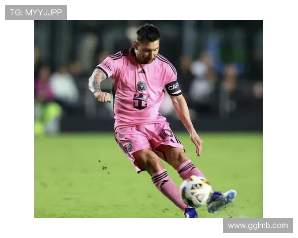 梅西荣登巴萨球迷最爱球员榜首普约尔紧随其后展现传奇风采 梅西荣登巴萨球迷最爱球员榜首普约尔紧随其后展现传奇风采