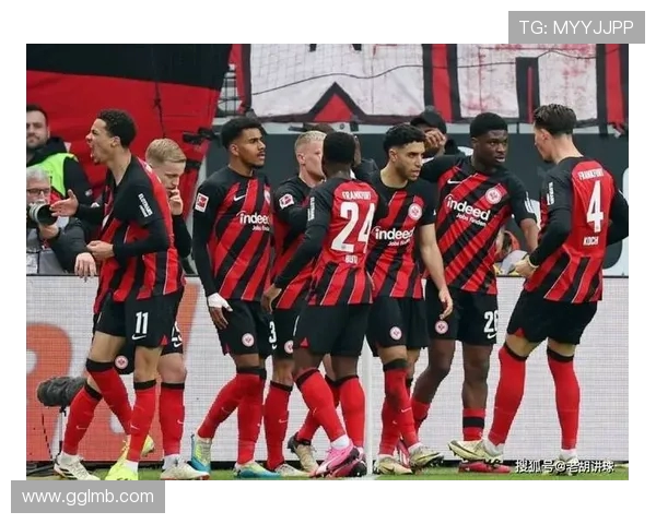 弗赖堡迎战法兰克福 金特尔阿达穆首发 堂安律科赫亮相