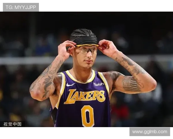 原创狄龙33+2！吉莱斯皮8记三分，太阳终结湖人7连胜