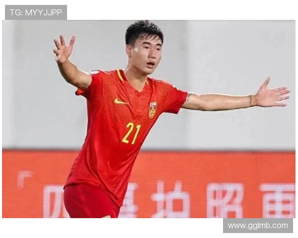 李璇：三镇开出国内球员顶薪与邓涵文续约，但没能续约成功